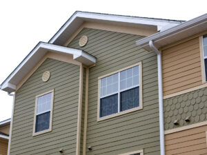The exterior of a small apartment complex.